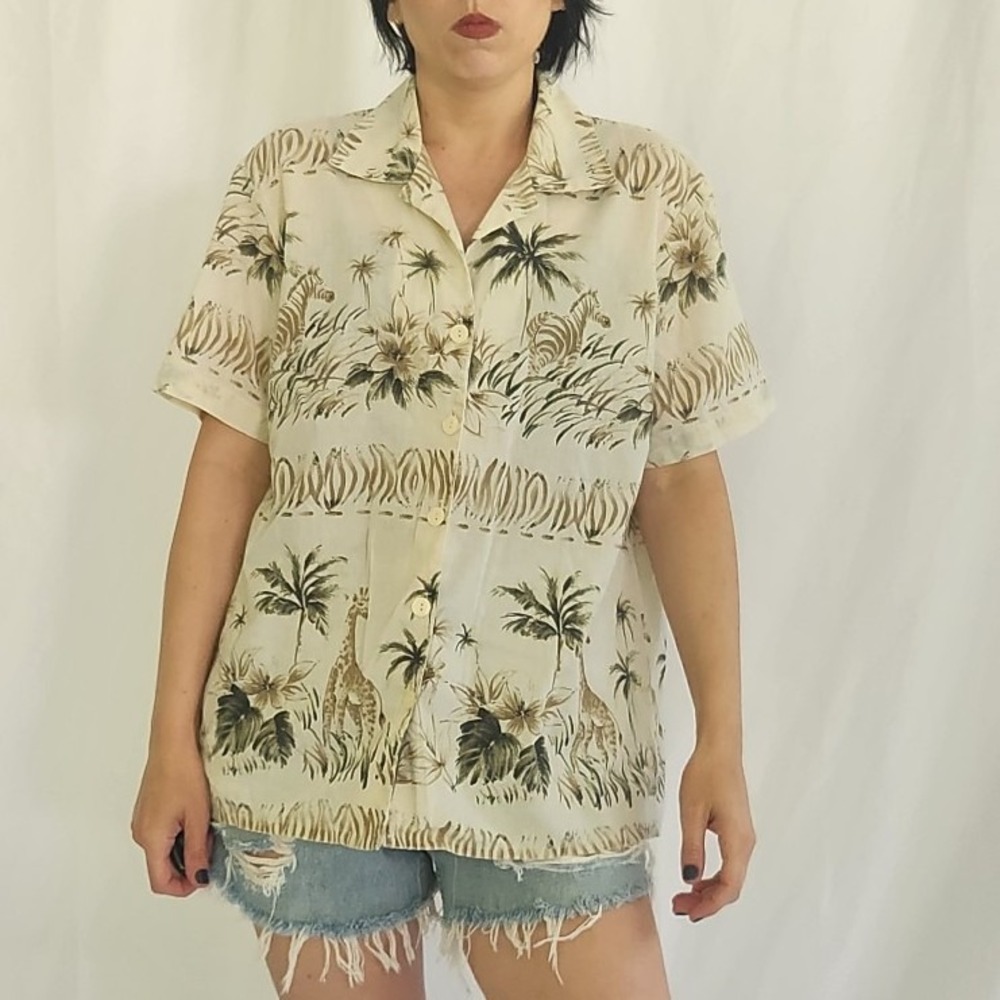 90s Giraffe and Palm Tree Print Shirt